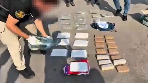 Yüksekova'da aracında 28 kilo uyuşturucu bulunan doktor tutuklandı