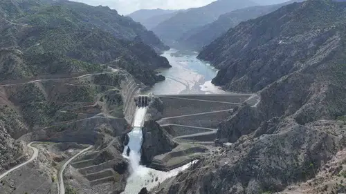 Erzurum’daki dev barajlar ekonomiye milyarlarca lira kazandırıyor
