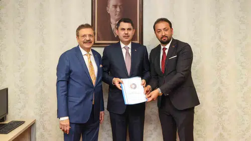 Malatyalı müteahhitler Bakan Kurum’dan acil destek bekliyor