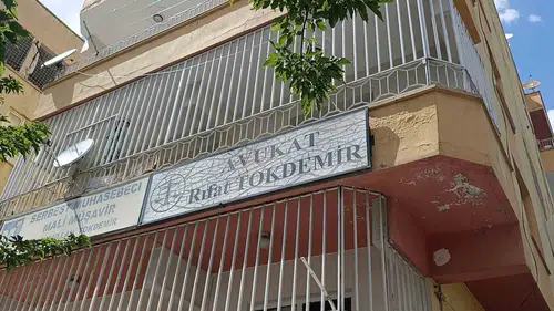 Şanlıurfa’da ofis baskını İki kardeş silahlı saldırıya uğradı