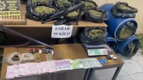 Samandağ'da uyuşturucu ve silah operasyonu 6 tutuklama