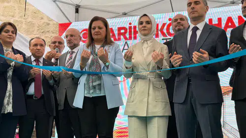 Afyonkarahisarlı kadınlara tarihi handa ücretsiz satış imkanı