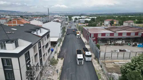İnegöl’de ulaşımı rahatlatacak asfalt seferberliği başladı