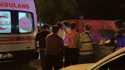 Kayseri'de kebapçı kavgası Döner bıçağıyla iki kişiyi yaraladı