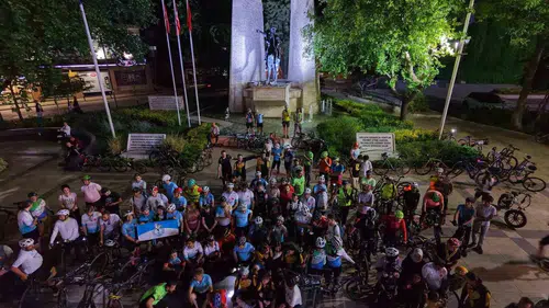 Denizli sokaklarında 400 bisikletli güvenli sürüş istedi