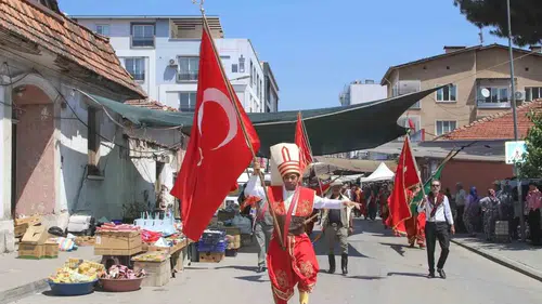 Köşk meydanında Yörük kültürü rüzgarı esti