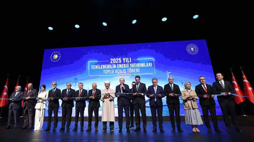 Türkiye elektrik şebekesini 30 milyar dolarla yeniliyor
