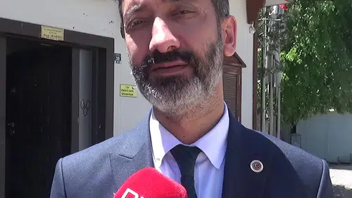 Erzurum'da muhtarlık seçimi için binlerce kişi sandık başında