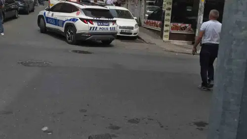 Eyüpsultan’da iş yerine motosikletli saldırı düzenlendi