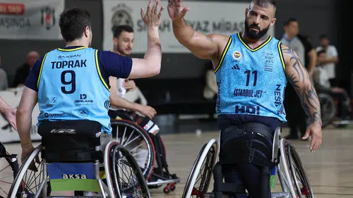 Fenerbahçe İstanbul Jet ligde zirveye kuruldu