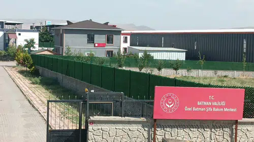 Batman'da bakım merkezine operasyon 16 kişi cezaevine gönderildi