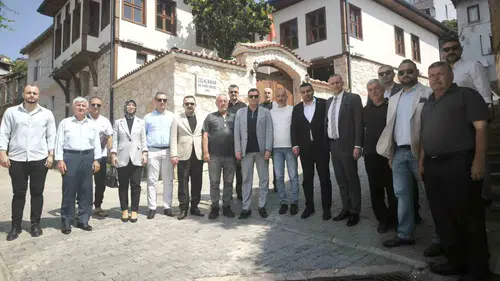 MHP heyeti Gemlik köylerinin kapısını çaldı