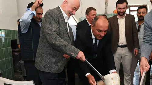 Isparta’da Muharrem ayı geleneği birlik mesajlarıyla yaşatılıyor