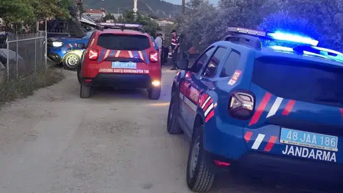 Fethiye’de bahçe kapısı kavgası kanlı bitti