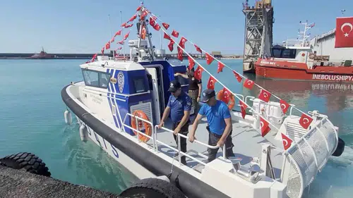Kastamonu sahillerinde yeni nöbetçi Şehit Ahmet Şahan botu göreve başladı
