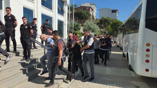 Bursa merkezli uyuşturucu operasyonunda 29 kişi daha hakim karşısında