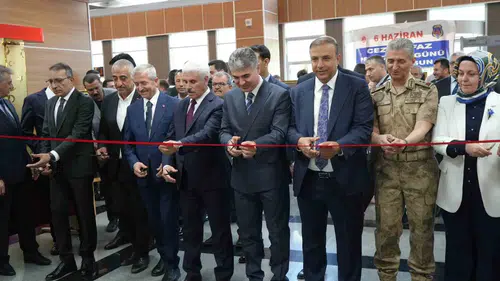 Adliye koridorları sanata açıldı