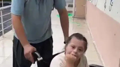 Düzceli babaya okulda Babalar Günü sürprizi