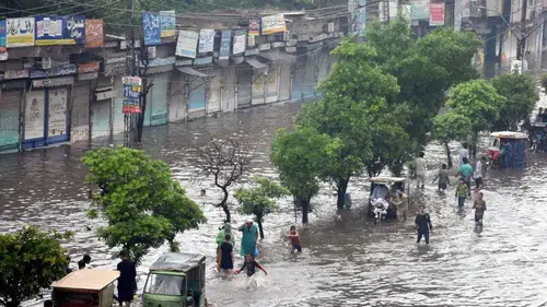Pakistan'da sağanak felaketi 7 ölü