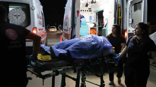 Kozan'da 100 metrelik uçuruma uçan sürücüyü jandarma fark etti