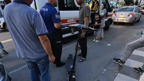 Tekirdağ’da yağlı yola yakalanan sürücü kaza yaptı