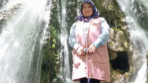 Adana'da 16 yaşındaki kız annesini uykusunda öldürdü
