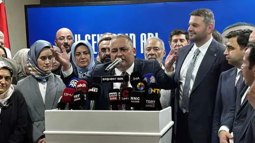 CHP’den AK Parti’ye geçen Mesut Özarslan yeni dönem mesajı verdi