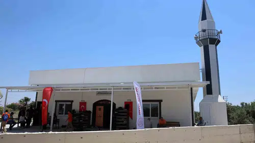 Hatay’da deprem sonrası 129’uncu cami hizmete girdi