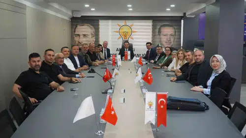 Düzce AK Parti'de yeni dönemin yol haritası çizildi