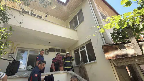Tokat Erbaa’da bir ev yangını can aldı