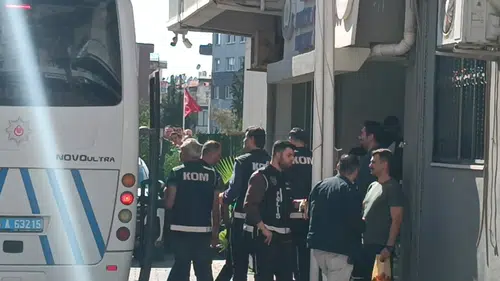 Buca Belediyesi’ne yolsuzluk operasyonu Başkan gözaltında