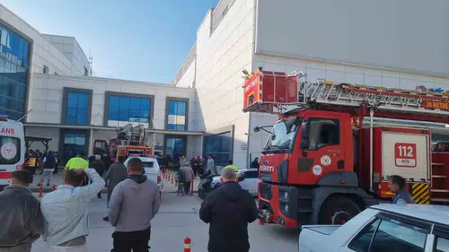 Sinop Atatürk Devlet Hastanesi’nde elektrik kontağı paniği