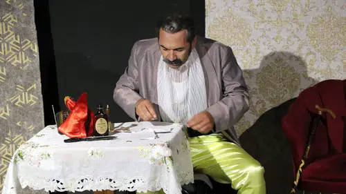 Vanlı sanatçı Aziz Saydut 30 günde 30 farklı oyunla rekor peşinde