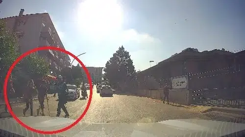 Zabıta memurundan öğrenciye sabah desteği