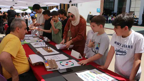 Diyarbakırlı öğrenciler yıl sonunu bilim ve sanat şöleniyle kutladı