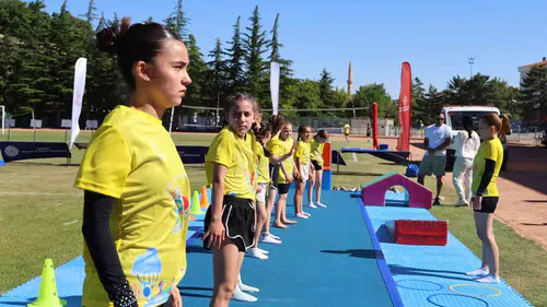 Kırşehir’de jimnastik fırtınası 2 kişiden 250 sporcuya ulaştılar