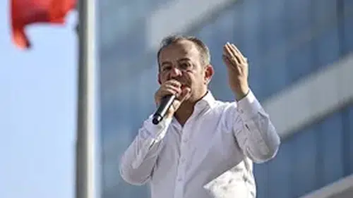 Tanju Özcan’dan beklenen karar: CHP ile tüm bağlarını kopardı