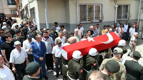Tekirdağ Kıbrıs gazisini dualarla uğurladı