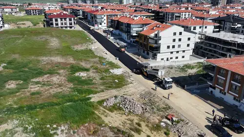 Sincan yollarında asfalt yenileme seferberliği başladı