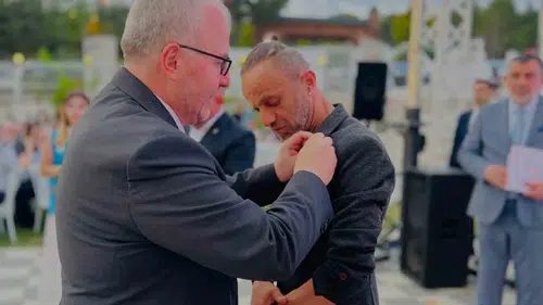 Bilecik'te sürpriz transfer CHP'li vekilin yakın çevresi AK Parti'ye katıldı