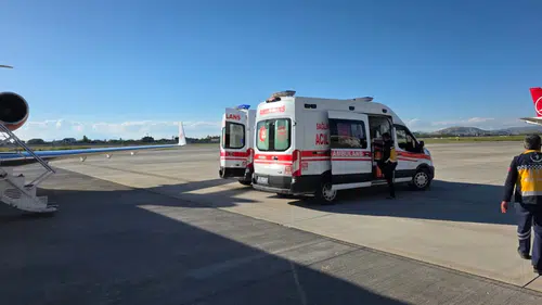 Van ve Muş'tan iki bebek için acil hava köprüsü kuruldu