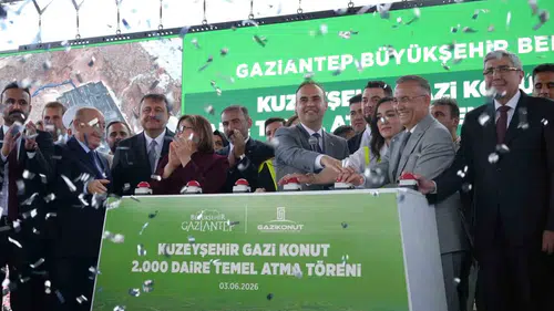 Gaziantep’te yeni konut hamlesi Bakan Kacır temel attı