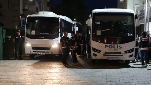 Buca Belediyesi operasyonunda 54 kişi hakim karşısına çıkıyor