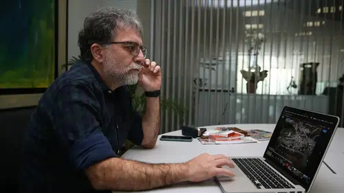 Ünlü gazetecinin annesi hastaneye kaldırıldı: Yoğun bakımda