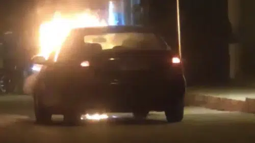 Gaziantep’te yolda ilerleyen otomobil bir anda küle döndü
