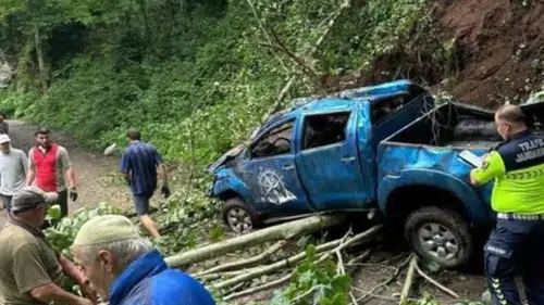 Rize Ardeşen'de feci kaza Bahçeye giden çift hayatını kaybetti