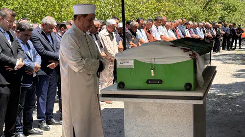 Niğde sel felaketinde hayatını kaybeden Sabiha Dinçer defnedildi