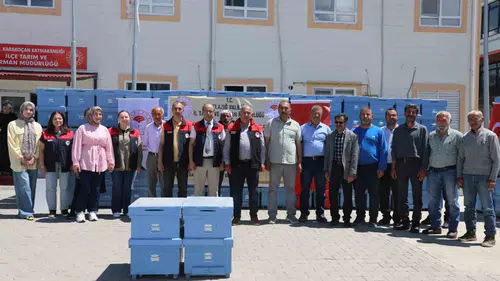 Elazığlı arıcılara devletten 150 yeni kovan desteği