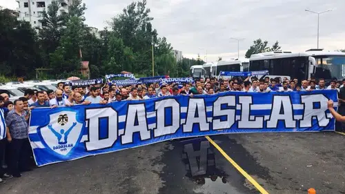 Erzurumspor tribünlerinin sembolü Dadaşlar Grubu faaliyetlerini sonlandırdı