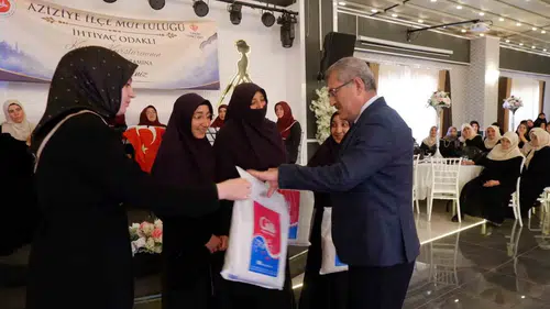 Aziziye Kur’an kurslarında eğitim dönemi coşkuyla kapandı